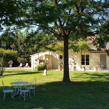 Halte En Provence Bed & Breakfast Graveson